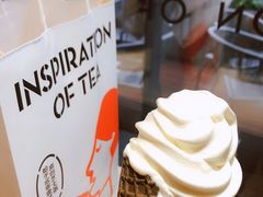 脆筒冰激凌-喜茶(上海五角场万达店)