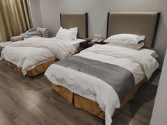 -浙商世贸玉龙酒店