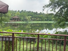 -上海怡沁园度假酒店