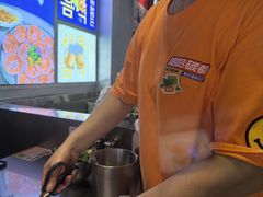 -哈哈碳都·牛肋条无限自助烤肉(台江万达店)