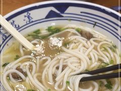 -鑫花溪牛肉米粉(凤凰街创始总店)