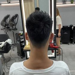 -韩国丽安形象设计