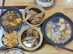 -万和春排骨砂锅米饭(新业广场店)