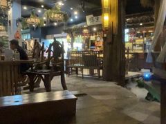 -花溪雨·森林餐厅(石基店)