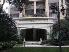 -六和餐饮(东城根店)