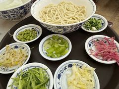 -海碗居老北京炸酱面(增光路店)