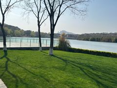 -九间堂珑悦·湖畔餐厅