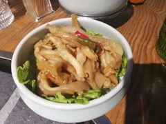 -三人行骨头王火锅(长寿店)