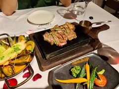 -Erman岩烧牛排(虹桥南丰城店)