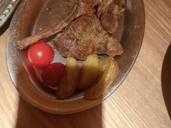 -耶里夏丽·新疆菜·28年喀什老馆(田林东路店)