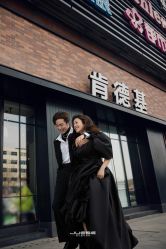-角色婚纱摄影(中心店)