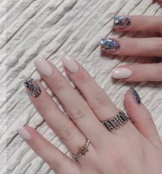 -LILY NAILS美甲美睫