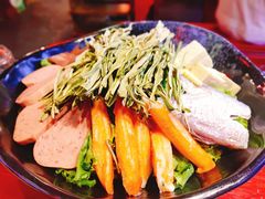 -谭鸭血老火锅(漳州路店)