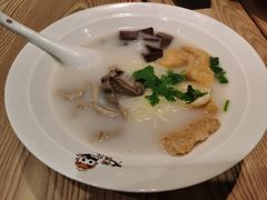 奶霸鸭血老鸭粉丝-大脸鸭记鸭血粉丝·小锅米线(水游城店)