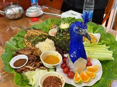 -沐毫傣泐云南菜孔雀宴•手抓饭傣味烧烤(曼听公园店)