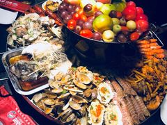 -日进一片海.生腌海鲜火锅.宵夜烧烤(三里屯总店)