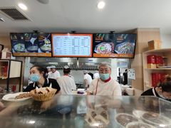 -闫家驴肉老店(华电一校店)