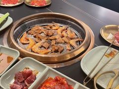 -梨花甄选自助烤肉(小寨原力场店)