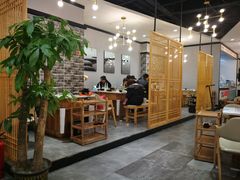 大堂-屋头串串(新街里店)