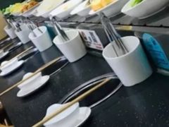 -咕叽咕叽自助烤肉小火锅(西城广场购物中心店)