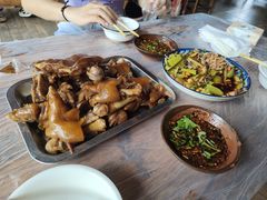 -王万妈卤猪脚(青岩交通路)