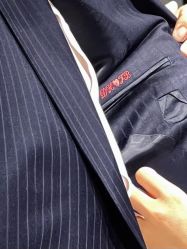 -优刻西服西装定制(金轮国际广场店)
