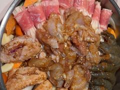 -黄记煌三汁焖锅(新佳丽江汉路店)