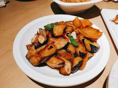 地三鲜-安天民北方饺子(白石洲店)