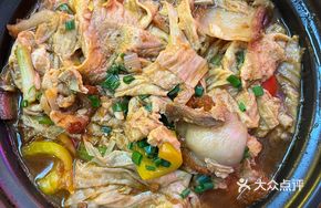 Signature Dried Tofu and Braised Pork Belly Casserole