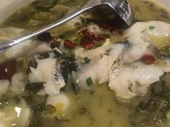 美味酸菜鱼-尚一汤 广东炖汤(金桥国际店)