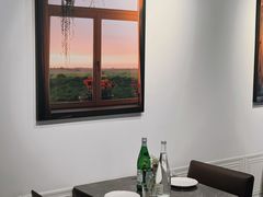 -LESCEDARS Brasserie Bistro香柏树