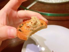 鹅肝酱葱油饼-杭州西子湖四季酒店·金沙厅