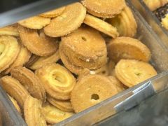 -哈氏上海哈尔滨食品厂(汇联商厦天钥桥路店)