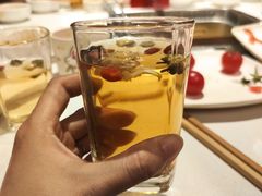 -海底捞火锅(长宁路龙之梦店)