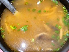 砂锅莜面菌菇汤-西贝莜面村(近铁城市广场店)