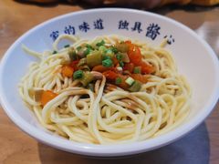 武汉热干面-文叔·湖北名小吃·小龙虾(华强北店)
