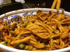 -亿诣蝎府炸酱面羊蝎子火锅(酷车小镇店)