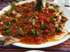 -香巴拉云南餐厅(华莱坞店)