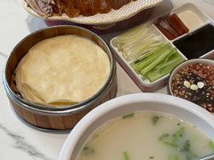 -梅利汴京烤鸭•开封豫菜地标店(东司门店)