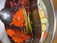 -李记称盘牛杂串串(广厦店)