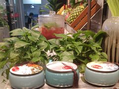 -金滏山烤肉·海鲜·火锅自助餐厅(襄阳万达店)