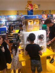 -乐高授权专卖店(朝阳大悦城店)