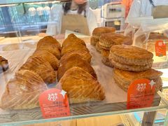 -老梦面包CHEZMOREL(麦子店)