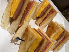 公司三文治-香港新发烧腊茶餐厅(水围店)