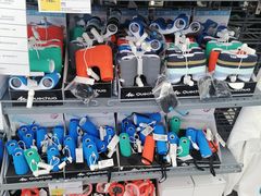 -迪卡侬(西华店)