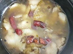 酸菜龙利鱼-刘胖子家常菜·蹄花焖藕(中央花园店)