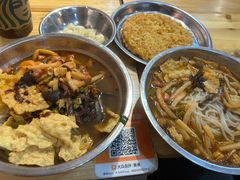 -柳州肥姨妈大骨螺蛳粉(东靖路店)