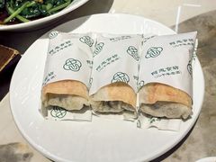 -阿忠食坊大排档·20年老店(万象城店)