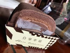 巧克力蛋糕卷-ebeecake小蜜蜂蛋糕(酒仙桥店)