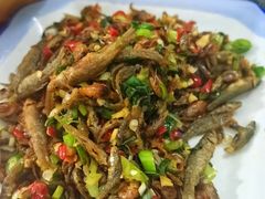 -香猪美食(洛香店)